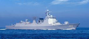 PLAN Type 052DL destroyer Kaifeng.jpg