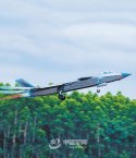 J-20 take off full AB - Top81 - 1.jpg