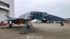 What if space fighter at Zhuhai 2024 - 这丫头有点风 - 2.jpg