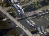 US - bridge collapse 1.jpg