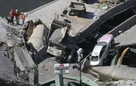 US - bridge collapse 2.jpg