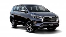 innova-crysta-exterior-right-front-three-quarter-3.jpeg